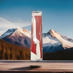 Mundial G5620-9E 9-Inch Offset Serrated Edge Sandwich Knife, Green